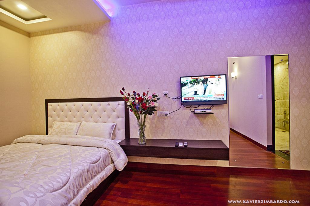 Hotel Krishna International Vrindāvan Exteriér fotografie